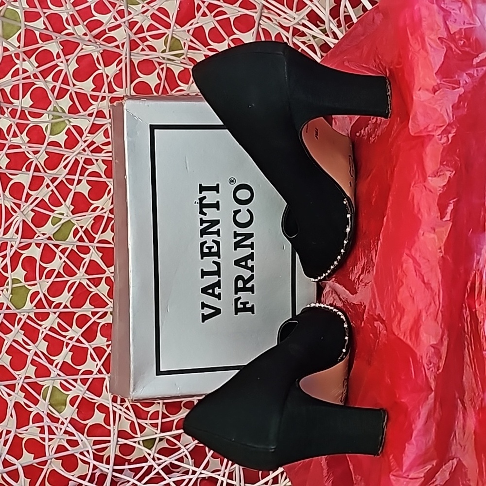 Women Black Shimmer Satin Valenti Franco Heels in a Size 11M - Picture 7 of 8